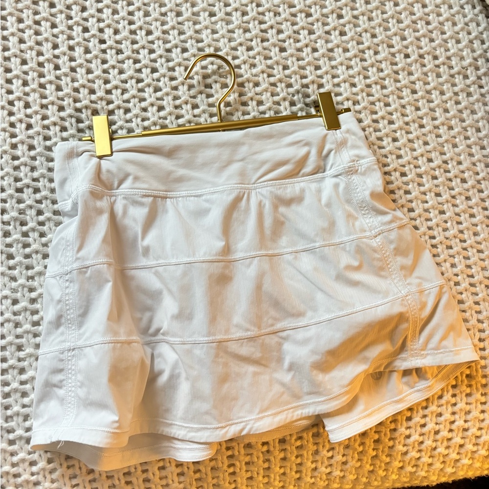 white lululemon skirt